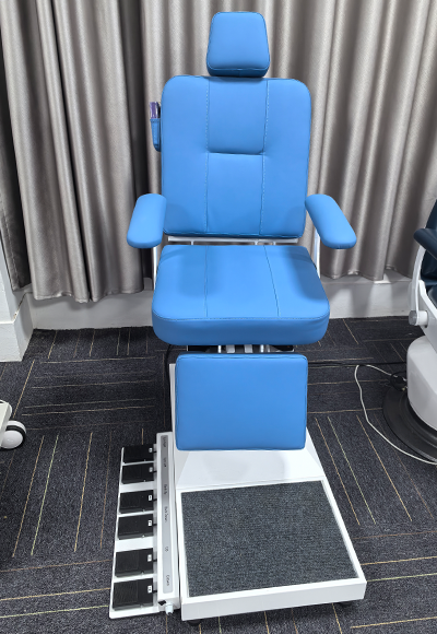 Medical Diagnostic and Treatment Chair
